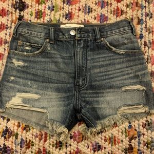 NWOT distressed Abercrombie shorts